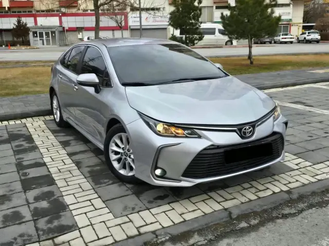 Toyota Corolla Dizel Otomatik Mersin aylık kiralama